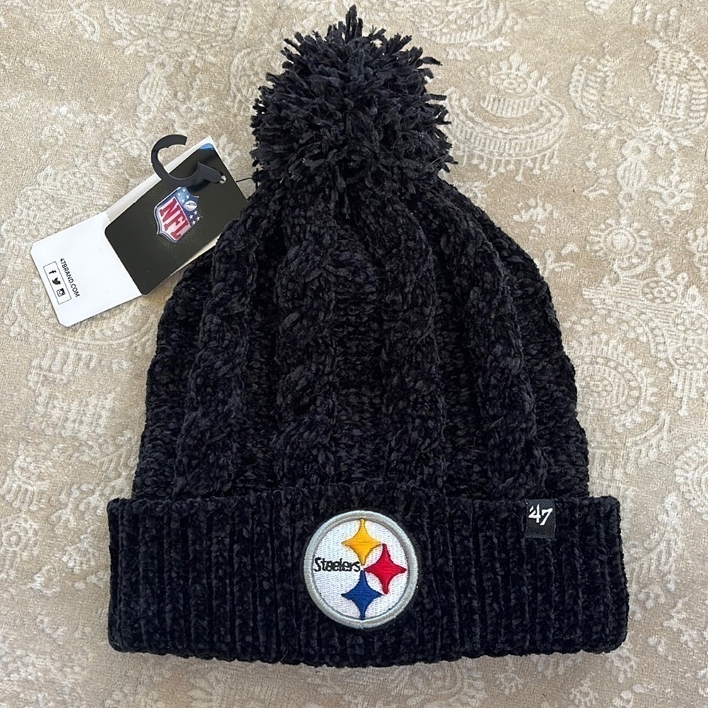 Brand New 47 Brand NFL Steelers Football Black Chenille Knit Cuffed Pom Hat - Picture 12 of 12